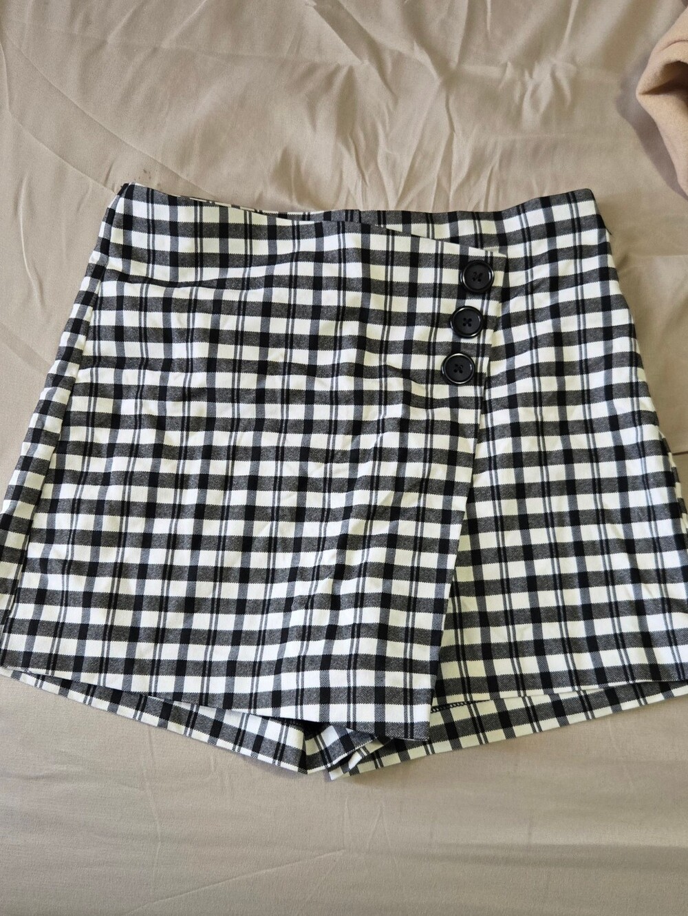 Joe Benbasset Black & White Plaid Wrap-Front Skort Shorts